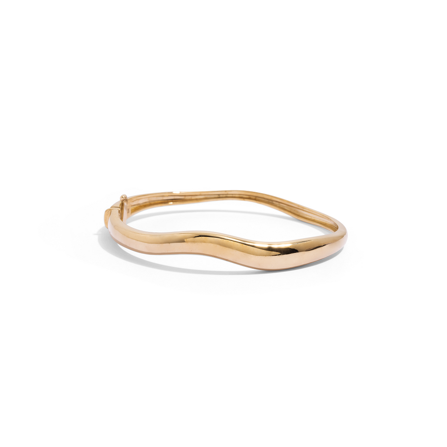 Magnified Bangle